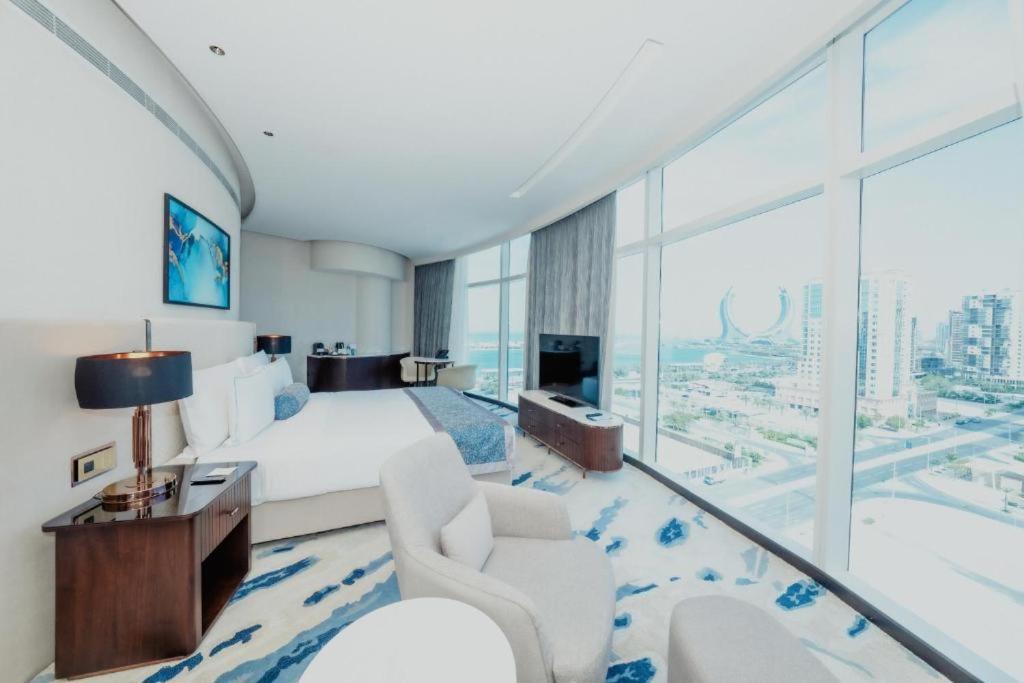 Century Marina Hotel - Lusail Bagian luar foto